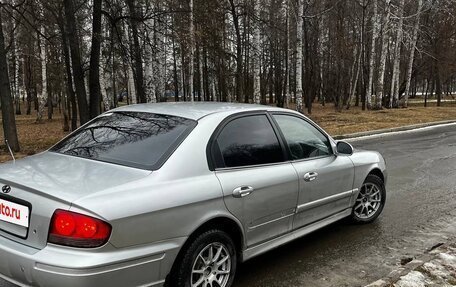 Hyundai Sonata IV рестайлинг, 2002 год, 327 000 рублей, 9 фотография