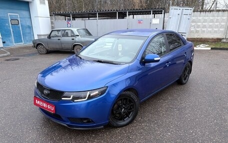 KIA Cerato III, 2010 год, 700 000 рублей, 1 фотография