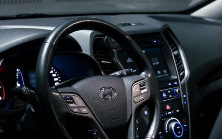 Hyundai Santa Fe III рестайлинг, 2017 год, 2 210 000 рублей, 15 фотография