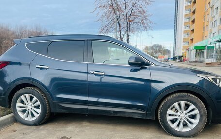 Hyundai Santa Fe III рестайлинг, 2017 год, 2 210 000 рублей, 22 фотография