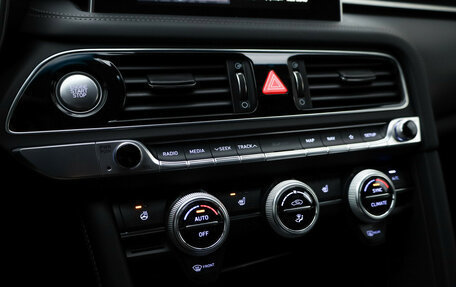 Genesis G70 I, 2018 год, 2 389 000 рублей, 20 фотография