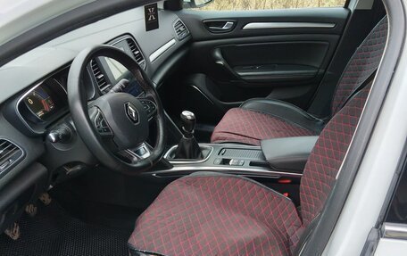 Renault Megane IV, 2018 год, 1 380 000 рублей, 6 фотография