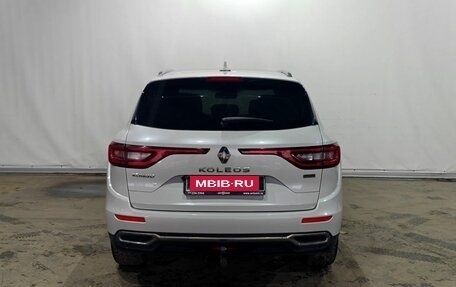 Renault Koleos II, 2017 год, 1 950 000 рублей, 5 фотография