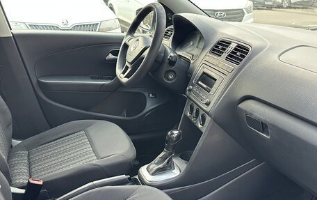 Volkswagen Polo VI (EU Market), 2019 год, 675 000 рублей, 11 фотография