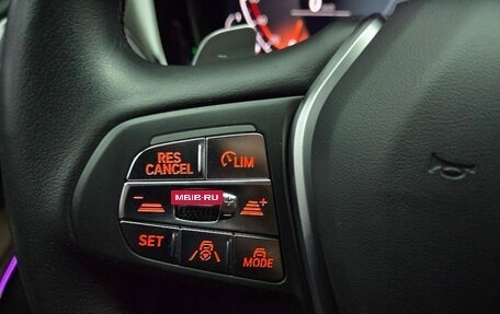 BMW 3 серия, 2021 год, 3 790 000 рублей, 13 фотография