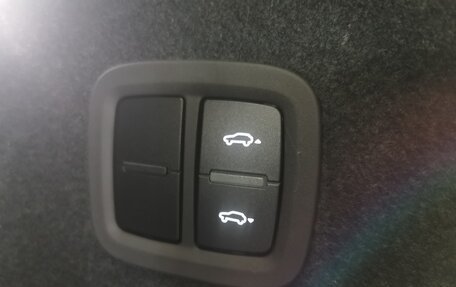 Porsche Cayenne III, 2025 год, 18 980 000 рублей, 28 фотография