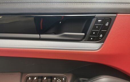 Porsche Cayenne III, 2025 год, 18 980 000 рублей, 24 фотография