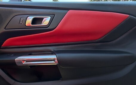 Ford Mustang, 2023 год, 6 850 000 рублей, 22 фотография