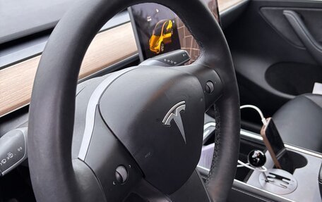 Tesla Model Y I, 2021 год, 4 500 000 рублей, 6 фотография