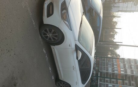 Hyundai Solaris II рестайлинг, 2017 год, 630 000 рублей, 2 фотография