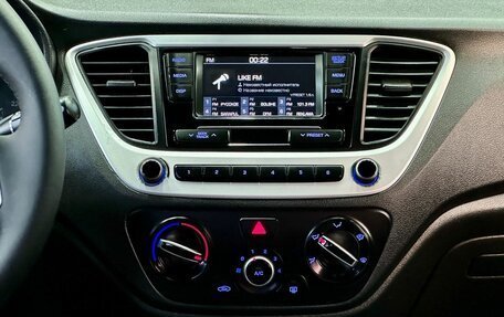 Hyundai Solaris II рестайлинг, 2018 год, 765 000 рублей, 18 фотография