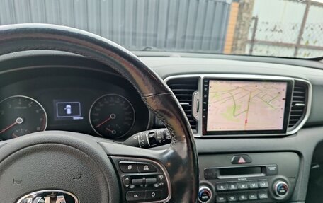 KIA Sportage IV рестайлинг, 2017 год, 2 050 000 рублей, 12 фотография