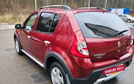 Renault Sandero I, 2013 год, 900 000 рублей, 5 фотография