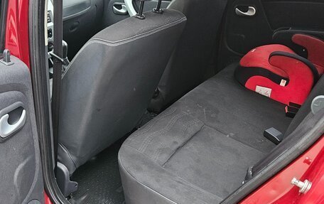 Renault Sandero I, 2013 год, 900 000 рублей, 12 фотография