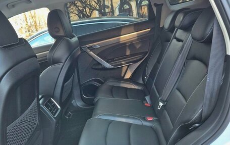 Geely Atlas, 2023 год, 2 500 000 рублей, 5 фотография