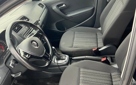 Volkswagen Polo VI (EU Market), 2015 год, 799 000 рублей, 10 фотография