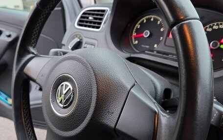 Volkswagen Polo VI (EU Market), 2013 год, 800 000 рублей, 7 фотография