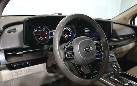 KIA Carnival, 2020 год, 4 500 000 рублей, 16 фотография