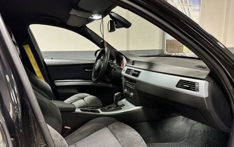 BMW 3 серия, 2010 год, 999 000 рублей, 11 фотография