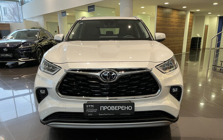 Toyota Highlander, 2025 год, 5 999 000 рублей, 2 фотография