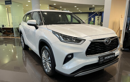 Toyota Highlander, 2025 год, 5 999 000 рублей, 3 фотография