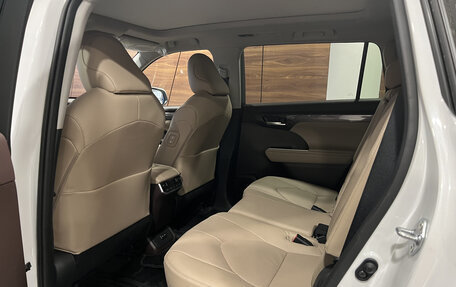 Toyota Highlander, 2025 год, 5 999 000 рублей, 12 фотография