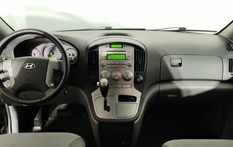 Hyundai H-1 II рестайлинг, 2013 год, 1 770 000 рублей, 8 фотография