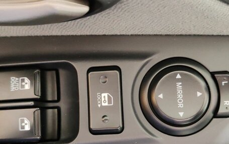 Hyundai H-1 II рестайлинг, 2013 год, 1 770 000 рублей, 15 фотография