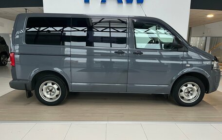 Volkswagen Caravelle T5, 2011 год, 1 490 000 рублей, 7 фотография