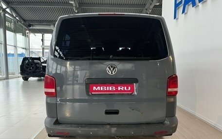 Volkswagen Caravelle T5, 2011 год, 1 490 000 рублей, 6 фотография