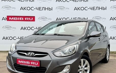 Hyundai Solaris II рестайлинг, 2012 год, 770 000 рублей, 1 фотография