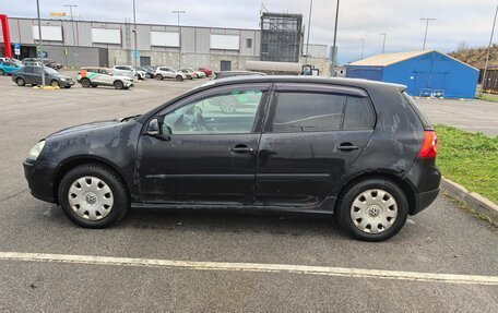 Volkswagen Golf V, 2005 год, 200 000 рублей, 3 фотография