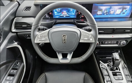 FAW Bestune T77, 2024 год, 2 099 000 рублей, 12 фотография