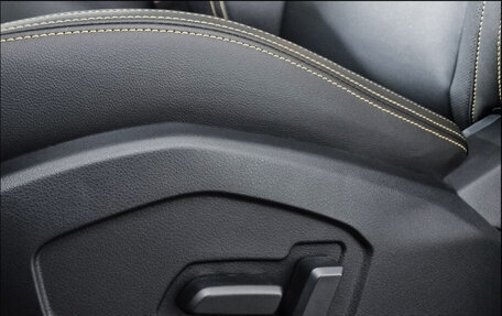 FAW Bestune T77, 2024 год, 2 099 000 рублей, 13 фотография