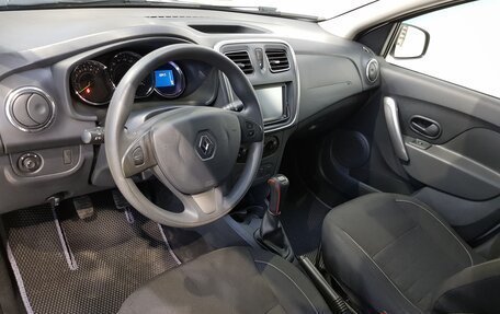 Renault Sandero II рестайлинг, 2016 год, 785 000 рублей, 13 фотография