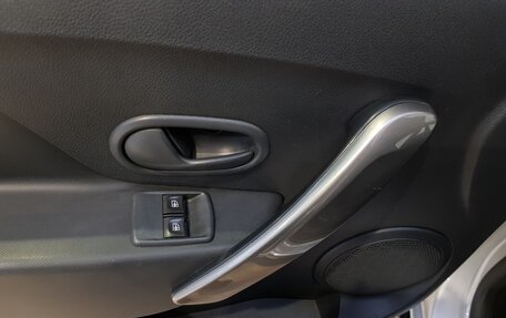 Renault Sandero II рестайлинг, 2016 год, 785 000 рублей, 16 фотография