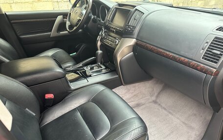 Toyota Land Cruiser 200, 2011 год, 3 700 000 рублей, 6 фотография