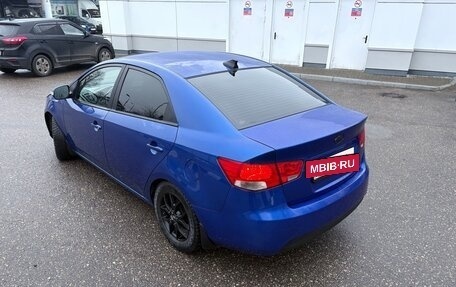 KIA Cerato III, 2010 год, 700 000 рублей, 4 фотография