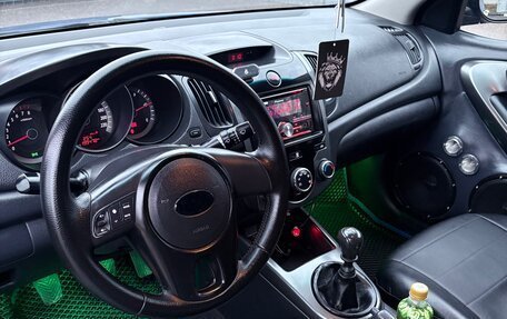 KIA Cerato III, 2010 год, 700 000 рублей, 23 фотография