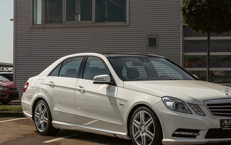 Mercedes-Benz E-Класс, 2012 год, 1 395 000 рублей, 7 фотография