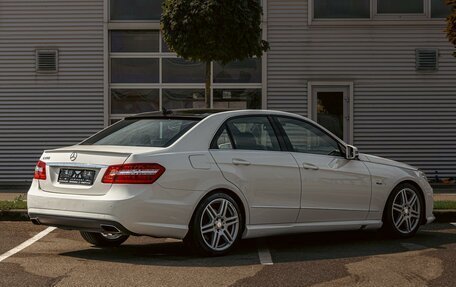 Mercedes-Benz E-Класс, 2012 год, 1 395 000 рублей, 6 фотография