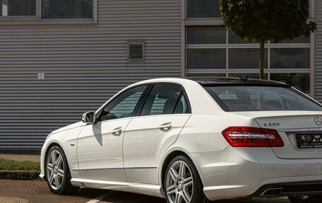 Mercedes-Benz E-Класс, 2012 год, 1 395 000 рублей, 9 фотография