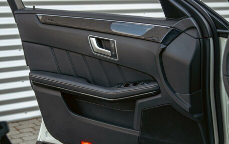 Mercedes-Benz E-Класс, 2012 год, 1 395 000 рублей, 12 фотография