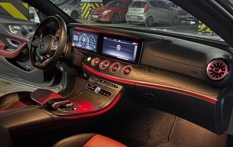 Mercedes-Benz E-Класс, 2018 год, 5 100 000 рублей, 14 фотография