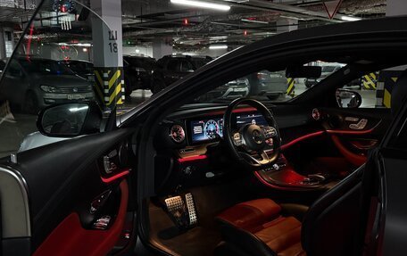 Mercedes-Benz E-Класс, 2018 год, 5 100 000 рублей, 16 фотография