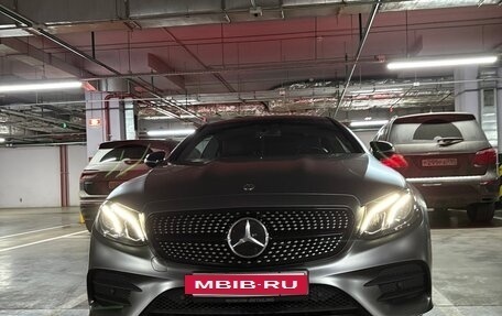 Mercedes-Benz E-Класс, 2018 год, 5 100 000 рублей, 10 фотография