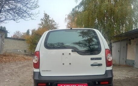 Chevrolet Niva I рестайлинг, 2016 год, 720 000 рублей, 4 фотография