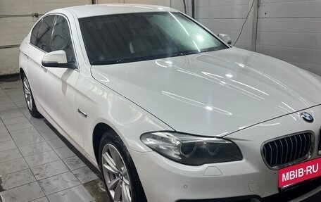 BMW 5 серия, 2015 год, 2 150 000 рублей, 3 фотография