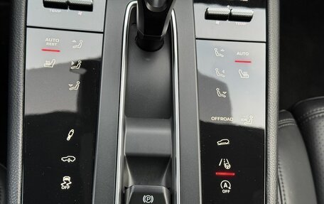 Porsche Macan I рестайлинг, 2021 год, 9 500 000 рублей, 22 фотография