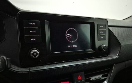 Volkswagen Polo VI (EU Market), 2021 год, 1 540 000 рублей, 17 фотография